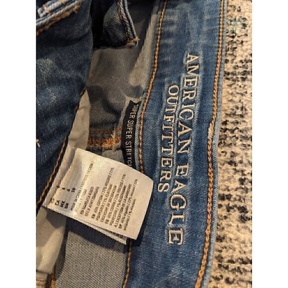 American Eagle high rise super stretch Jean Shorts size 6 - Picture 6 of 6